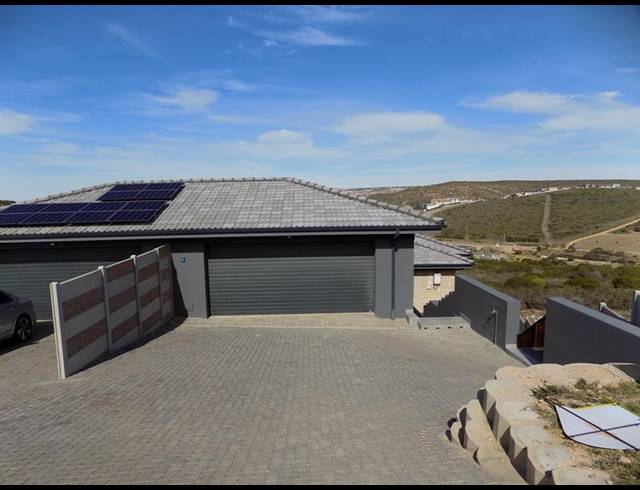 3 BEDROOM TOWNHOUSE FOR SALE IN SEEMEEU PARK